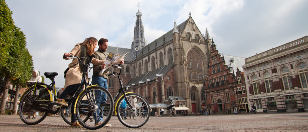 boat-and-bike-in-haarlem