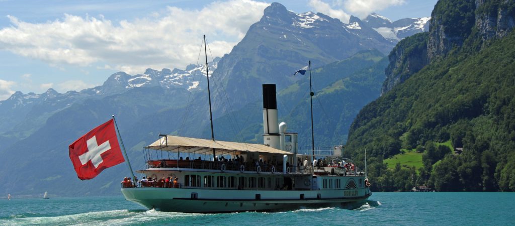 luzern-boat-flag